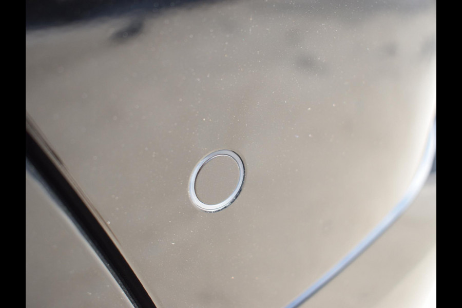 Peugeot E-3008 Launch Edition 325 Dual Motor 73 kWh