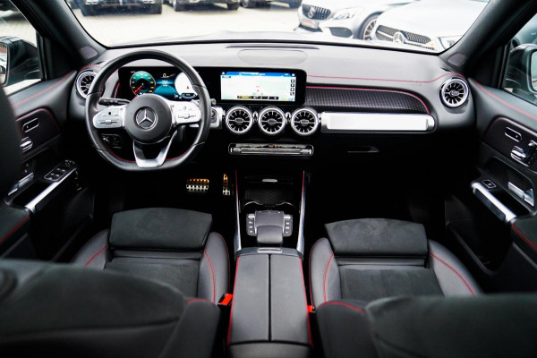 Mercedes-Benz EQB 250+ Business Edition 71 kWh | SOH 100% | Pano | Elektrisch verstelbare memorystoelen | Carbon | Leder/Alcantara Mercedes-Benz EQB 250+ Business Edition 71 kWh | SOH 100% | Pano | Elektrisch verstelbare memorystoelen | Carbon | Leder/Alcantara