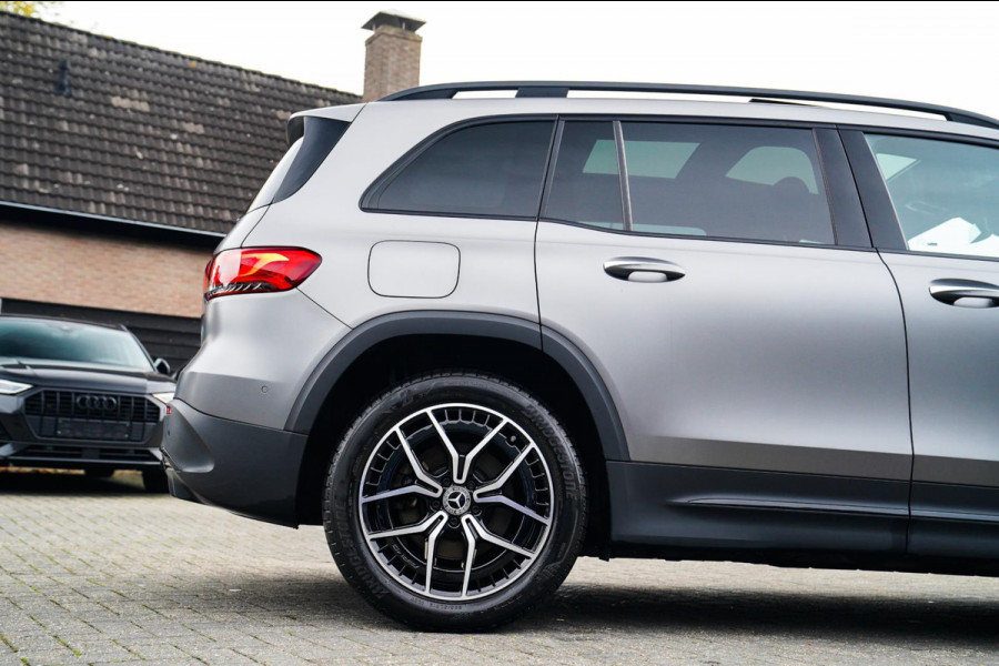 Mercedes-Benz EQB 250+ Business Edition 71 kWh | SOH 100% | Pano | Elektrisch verstelbare memorystoelen | Carbon | Leder/Alcantara Mercedes-Benz EQB 250+ Business Edition 71 kWh | SOH 100% | Pano | Elektrisch verstelbare memorystoelen | Carbon | Leder/Alcantara