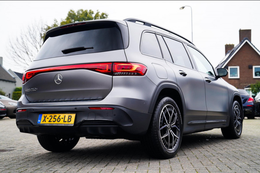 Mercedes-Benz EQB 250+ Business Edition 71 kWh | SOH 100% | Pano | Elektrisch verstelbare memorystoelen | Carbon | Leder/Alcantara Mercedes-Benz EQB 250+ Business Edition 71 kWh | SOH 100% | Pano | Elektrisch verstelbare memorystoelen | Carbon | Leder/Alcantara