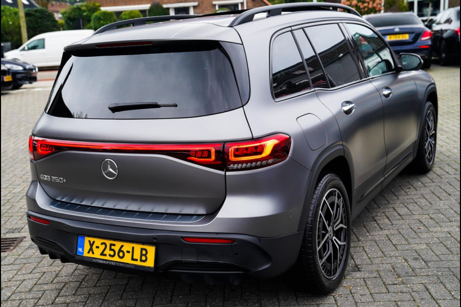 Mercedes-Benz EQB 250+ Business Edition 71 kWh | SOH 100% | Pano | Elektrisch verstelbare memorystoelen | Carbon | Leder/Alcantara Mercedes-Benz EQB 250+ Business Edition 71 kWh | SOH 100% | Pano | Elektrisch verstelbare memorystoelen | Carbon | Leder/Alcantara