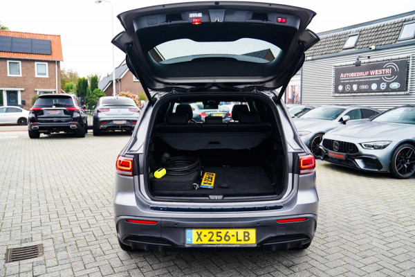 Mercedes-Benz EQB 250+ Business Edition 71 kWh | SOH 100% | Pano | Elektrisch verstelbare memorystoelen | Carbon | Leder/Alcantara Mercedes-Benz EQB 250+ Business Edition 71 kWh | SOH 100% | Pano | Elektrisch verstelbare memorystoelen | Carbon | Leder/Alcantara