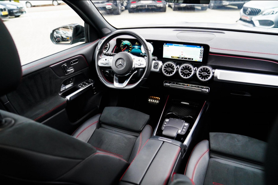Mercedes-Benz EQB 250+ Business Edition 71 kWh | SOH 100% | Pano | Elektrisch verstelbare memorystoelen | Carbon | Leder/Alcantara Mercedes-Benz EQB 250+ Business Edition 71 kWh | SOH 100% | Pano | Elektrisch verstelbare memorystoelen | Carbon | Leder/Alcantara