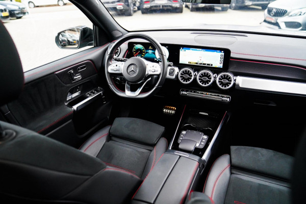 Mercedes-Benz EQB 250+ Business Edition 71 kWh | SOH 100% | Pano | Elektrisch verstelbare memorystoelen | Carbon | Leder/Alcantara Mercedes-Benz EQB 250+ Business Edition 71 kWh | SOH 100% | Pano | Elektrisch verstelbare memorystoelen | Carbon | Leder/Alcantara