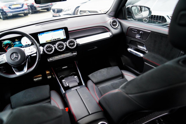 Mercedes-Benz EQB 250+ Business Edition 71 kWh | SOH 100% | Pano | Elektrisch verstelbare memorystoelen | Carbon | Leder/Alcantara Mercedes-Benz EQB 250+ Business Edition 71 kWh | SOH 100% | Pano | Elektrisch verstelbare memorystoelen | Carbon | Leder/Alcantara