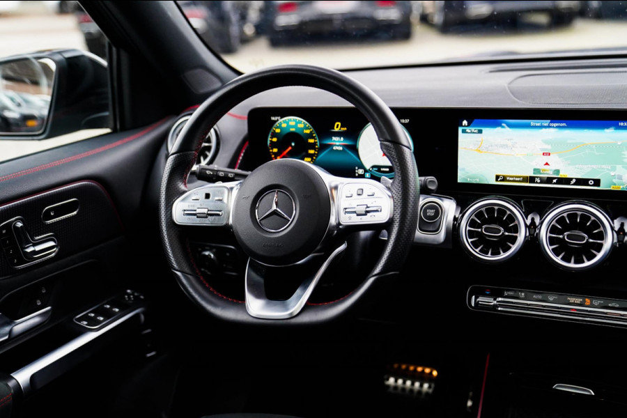 Mercedes-Benz EQB 250+ Business Edition 71 kWh | SOH 100% | Pano | Elektrisch verstelbare memorystoelen | Carbon | Leder/Alcantara Mercedes-Benz EQB 250+ Business Edition 71 kWh | SOH 100% | Pano | Elektrisch verstelbare memorystoelen | Carbon | Leder/Alcantara