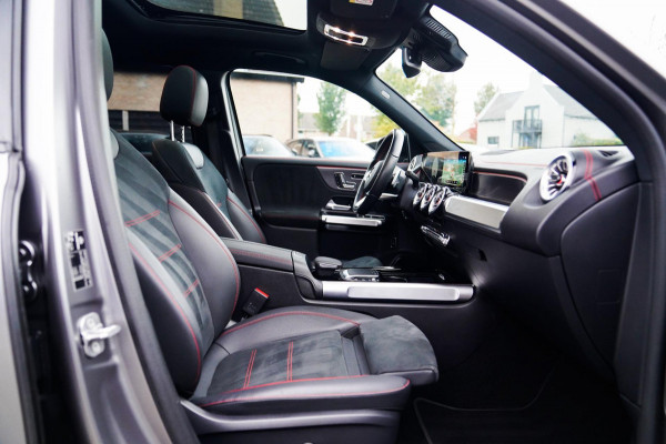 Mercedes-Benz EQB 250+ Business Edition 71 kWh | SOH 100% | Pano | Elektrisch verstelbare memorystoelen | Carbon | Leder/Alcantara Mercedes-Benz EQB 250+ Business Edition 71 kWh | SOH 100% | Pano | Elektrisch verstelbare memorystoelen | Carbon | Leder/Alcantara