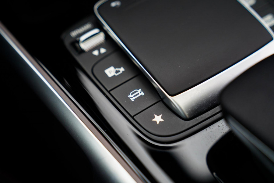 Mercedes-Benz EQB 250+ Business Edition 71 kWh | SOH 100% | Pano | Elektrisch verstelbare memorystoelen | Carbon | Leder/Alcantara Mercedes-Benz EQB 250+ Business Edition 71 kWh | SOH 100% | Pano | Elektrisch verstelbare memorystoelen | Carbon | Leder/Alcantara