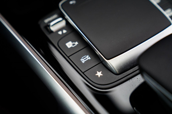 Mercedes-Benz EQB 250+ Business Edition 71 kWh | SOH 100% | Pano | Elektrisch verstelbare memorystoelen | Carbon | Leder/Alcantara Mercedes-Benz EQB 250+ Business Edition 71 kWh | SOH 100% | Pano | Elektrisch verstelbare memorystoelen | Carbon | Leder/Alcantara