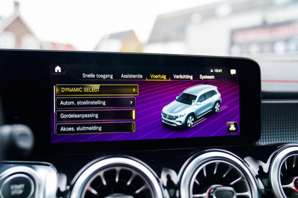 Mercedes-Benz EQB 250+ Business Edition 71 kWh | SOH 100% | Pano | Elektrisch verstelbare memorystoelen | Carbon | Leder/Alcantara Mercedes-Benz EQB 250+ Business Edition 71 kWh | SOH 100% | Pano | Elektrisch verstelbare memorystoelen | Carbon | Leder/Alcantara