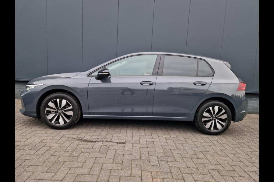 Volkswagen Golf 8.5 1.5 eTSI DSG Goal /ACC /Trekhaak /Winterpakket