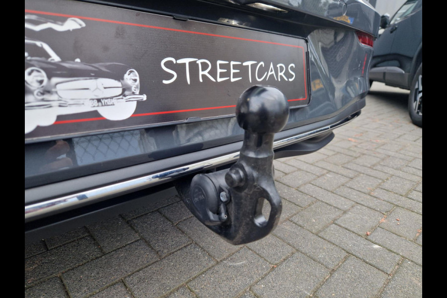 Volkswagen Golf 8.5 1.5 eTSI DSG Goal /ACC /Trekhaak /Winterpakket