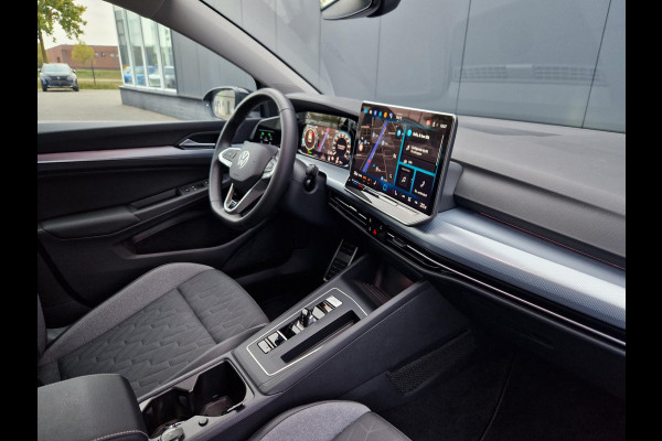 Volkswagen Golf 8.5 1.5 eTSI DSG Goal /ACC /Trekhaak /Winterpakket