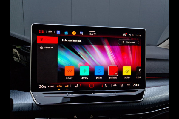 Volkswagen Golf 8.5 1.5 eTSI DSG Goal /ACC /Trekhaak /Winterpakket