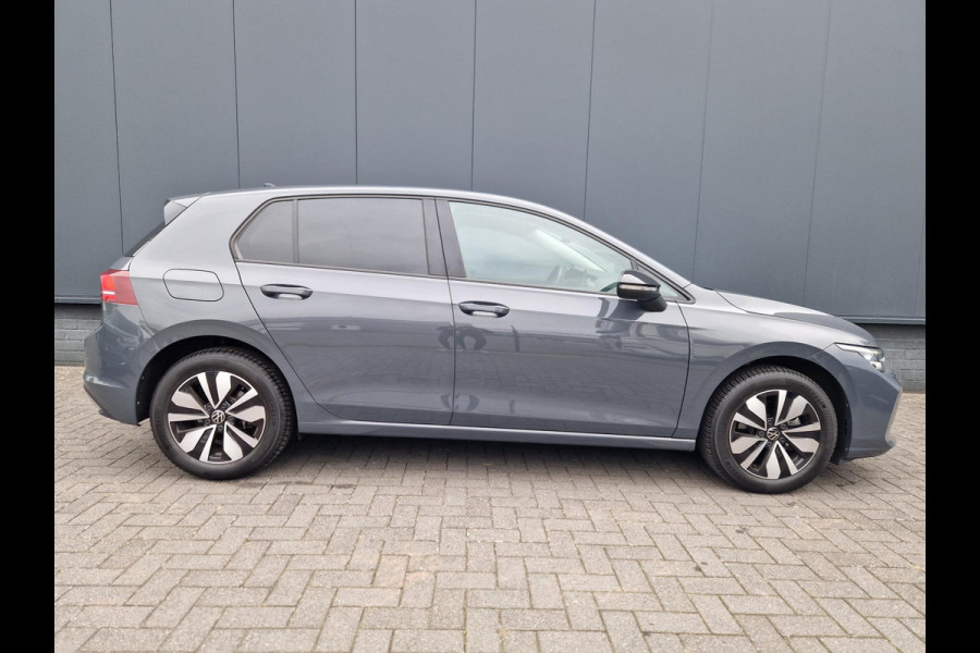 Volkswagen Golf 8.5 1.5 eTSI DSG Goal /ACC /Trekhaak /Winterpakket