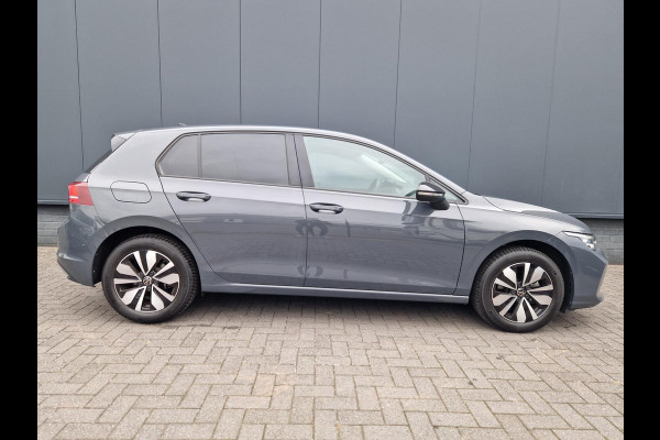 Volkswagen Golf 8.5 1.5 eTSI DSG Goal /ACC /Trekhaak /Winterpakket