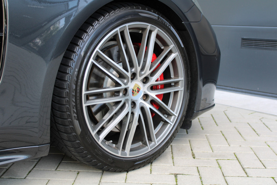 Porsche Panamera Sport Turismo 2.9 4 E-Hybrid | PANO | MASSAGE | STOELVENTILATIE | MEMORY | HUD |