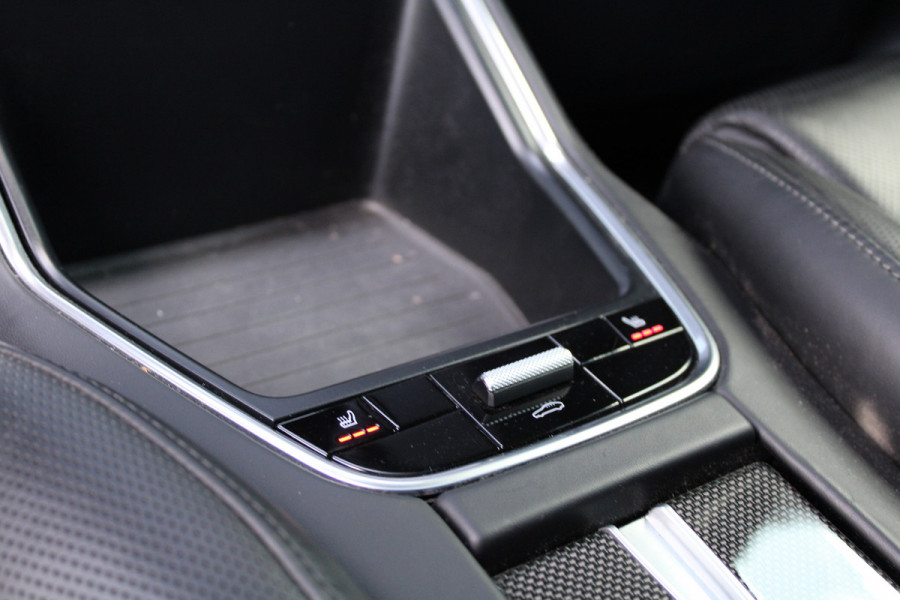 Porsche Panamera Sport Turismo 2.9 4 E-Hybrid | PANO | MASSAGE | STOELVENTILATIE | MEMORY | HUD |