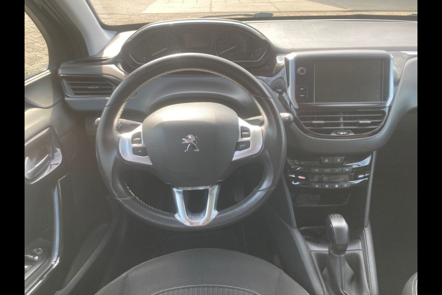 Peugeot 208 1.2 PureTech Allure Schuif/kanteldak! Apple Carplay