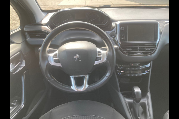 Peugeot 208 1.2 PureTech Allure Schuif/kanteldak! Apple Carplay