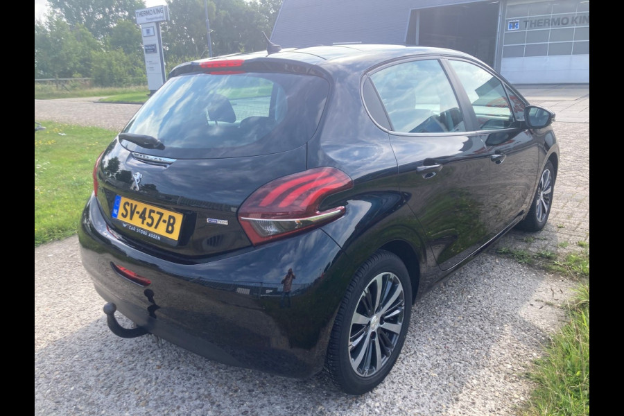 Peugeot 208 1.2 PureTech Allure Schuif/kanteldak! Apple Carplay