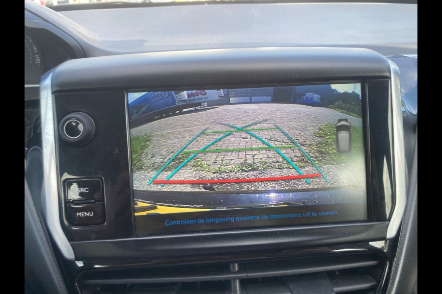 Peugeot 208 1.2 PureTech Allure Schuif/kanteldak! Apple Carplay