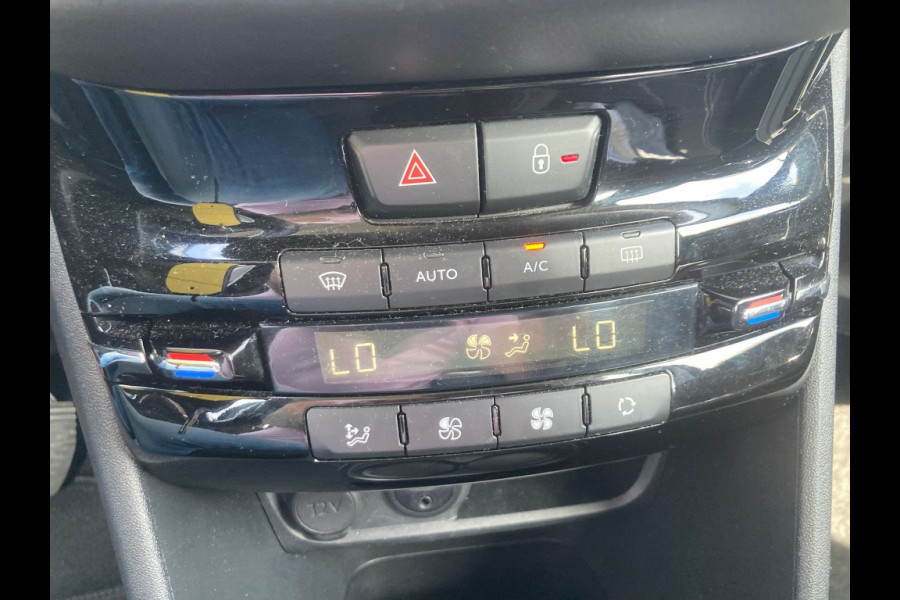 Peugeot 208 1.2 PureTech Allure Schuif/kanteldak! Apple Carplay