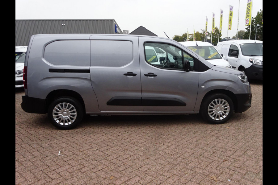 Toyota PROACE CITY 1.5 D-4D Navigator Long 130 PK NAVI CRUISE PDC