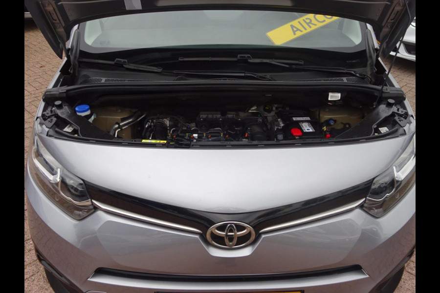 Toyota PROACE CITY 1.5 D-4D Navigator Long 130 PK NAVI CRUISE PDC