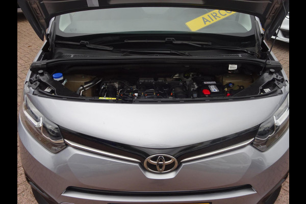 Toyota PROACE CITY 1.5 D-4D Navigator Long 130 PK NAVI CRUISE PDC