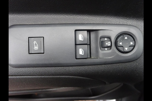 Toyota PROACE CITY 1.5 D-4D Navigator Long 130 PK NAVI CRUISE PDC