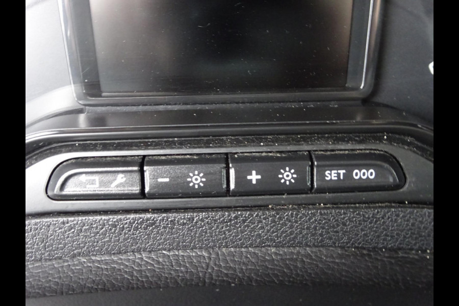 Toyota PROACE CITY 1.5 D-4D Navigator Long 130 PK NAVI CRUISE PDC