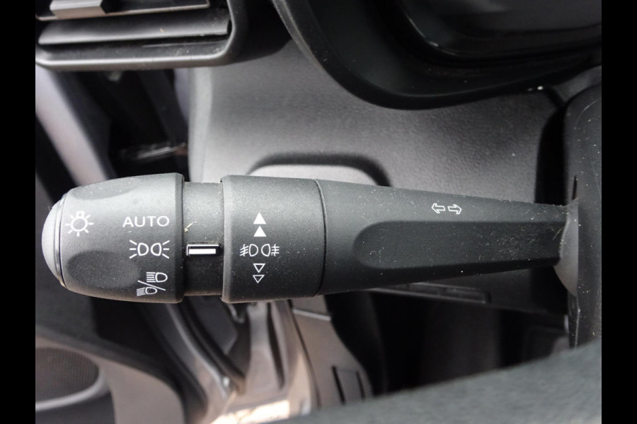 Toyota PROACE CITY 1.5 D-4D Navigator Long 130 PK NAVI CRUISE PDC