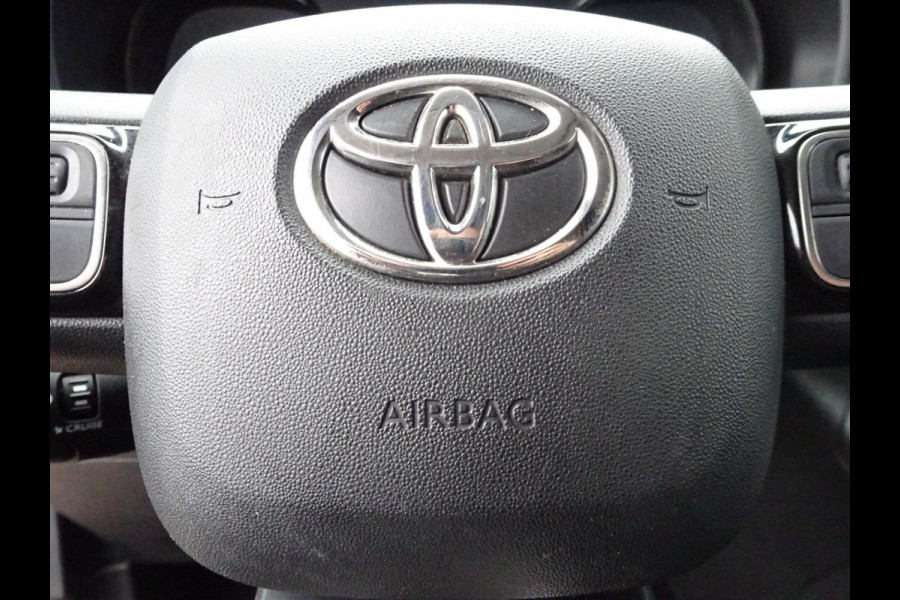 Toyota PROACE CITY 1.5 D-4D Navigator Long 130 PK NAVI CRUISE PDC