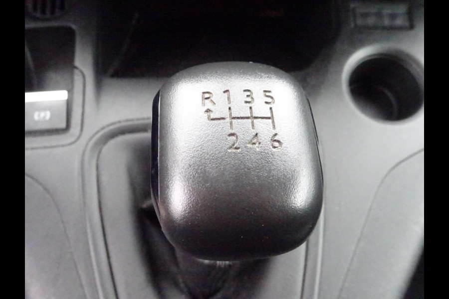 Toyota PROACE CITY 1.5 D-4D Navigator Long 130 PK NAVI CRUISE PDC