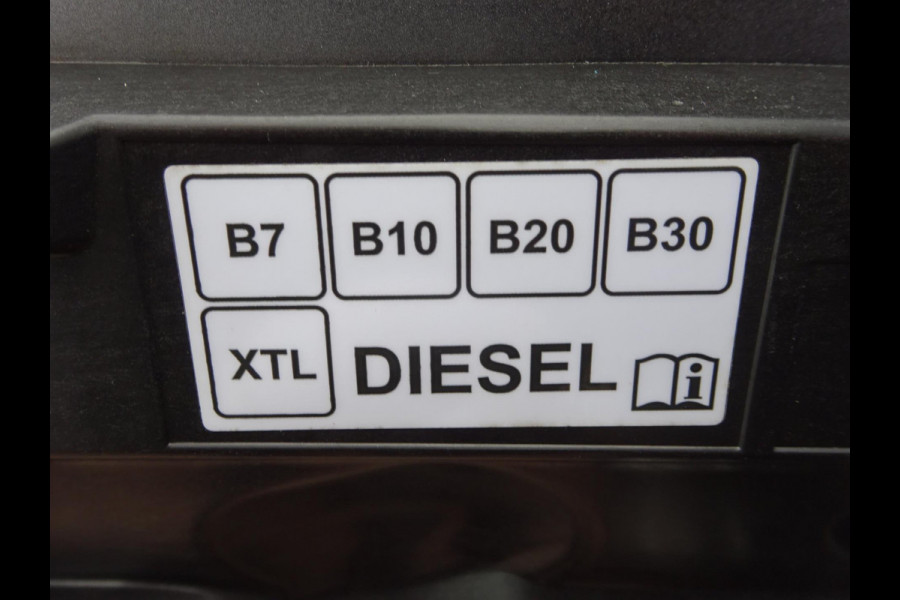 Toyota PROACE CITY 1.5 D-4D Navigator Long 130 PK NAVI CRUISE PDC