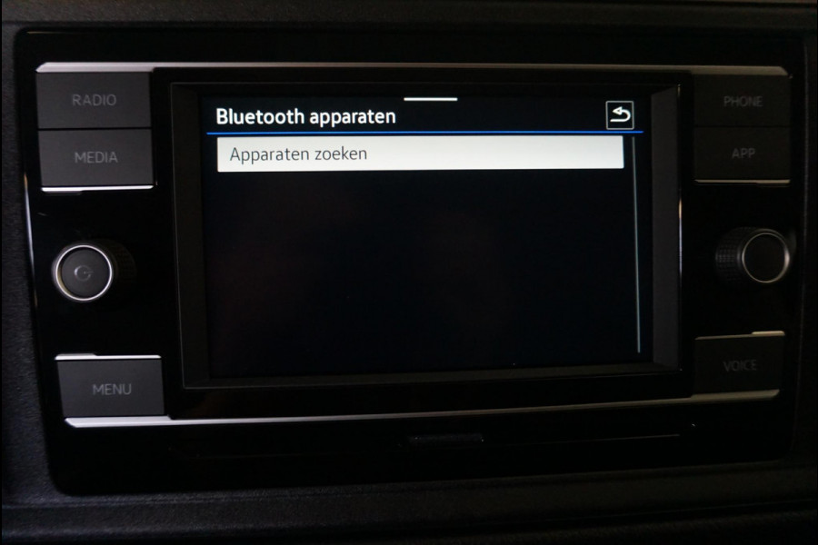 Volkswagen Crafter 30 2.0 TDI L3H3 Highline Airco|App Navi|Cruise Control|Camera|MF Stuurwiel Volkswagen Crafter 30 2.0 TDI L3H3 Highline Airco|App Navi|Cruise Control|Camera|MF Stuurwiel