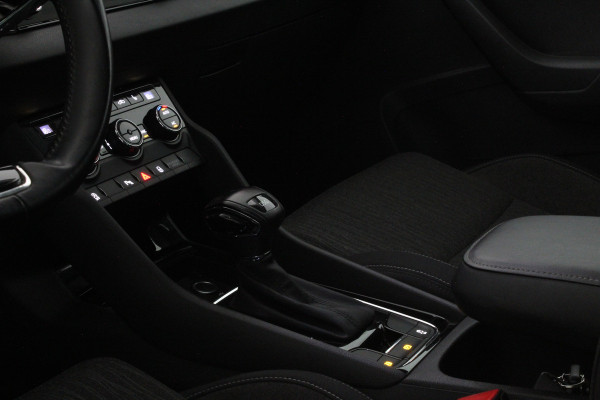 Škoda Karoq 1.5 TSI ACT Style 150pk Automaat/Camera/Trekhaak/ACC cruise control adaptief...
