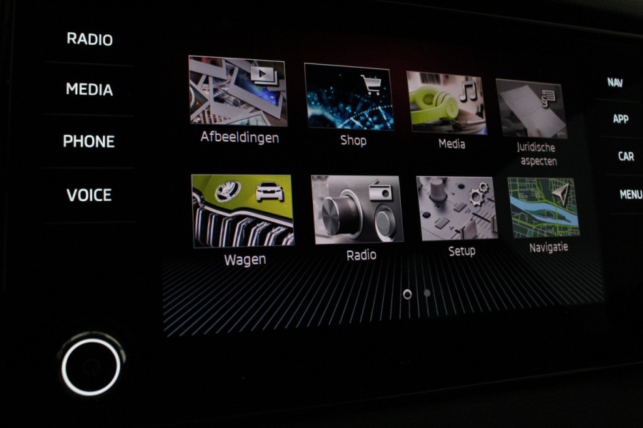 Škoda Karoq 1.5 TSI ACT Style 150pk Automaat/Camera/Trekhaak/ACC cruise control adaptief...