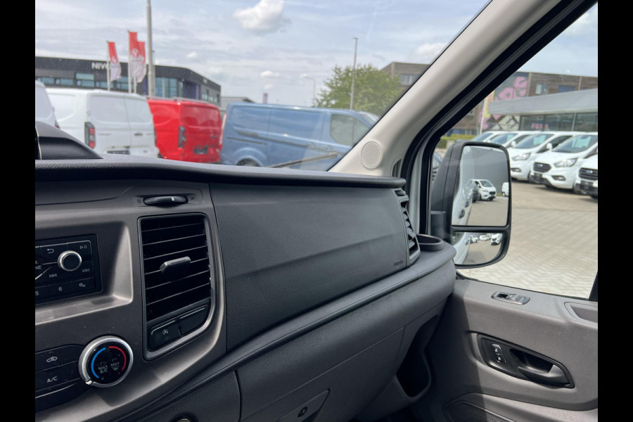 Ford Transit 350 2.0 TDCI L3H2 Trend 170pk | Zuid | Airco | Cruise control | Parkeersensoren