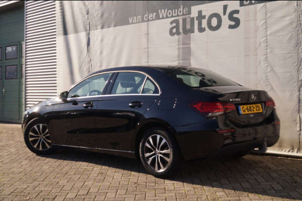 Mercedes-Benz A-Klasse 180d Automaat Business Solution -ECC-NAVI-DAB-CAM-