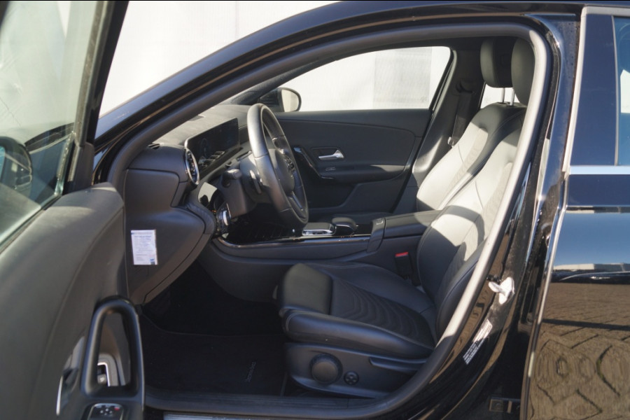 Mercedes-Benz A-Klasse 180d Automaat Business Solution -ECC-NAVI-DAB-CAM-