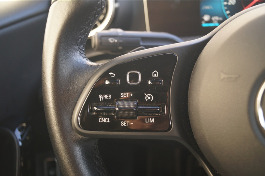 Mercedes-Benz A-Klasse 180d Automaat Business Solution -ECC-NAVI-DAB-CAM-