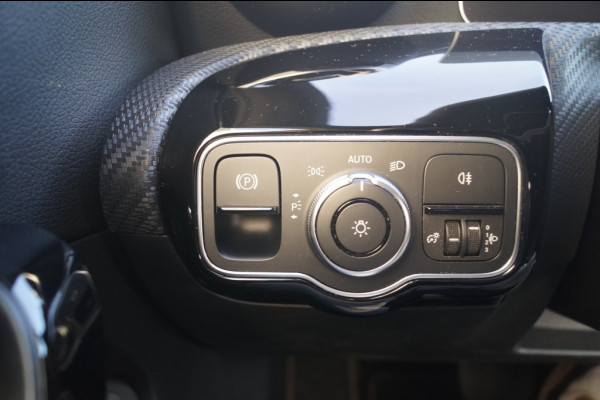Mercedes-Benz A-Klasse 180d Automaat Business Solution -ECC-NAVI-DAB-CAM-
