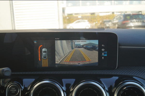 Mercedes-Benz A-Klasse 180d Automaat Business Solution -ECC-NAVI-DAB-CAM-