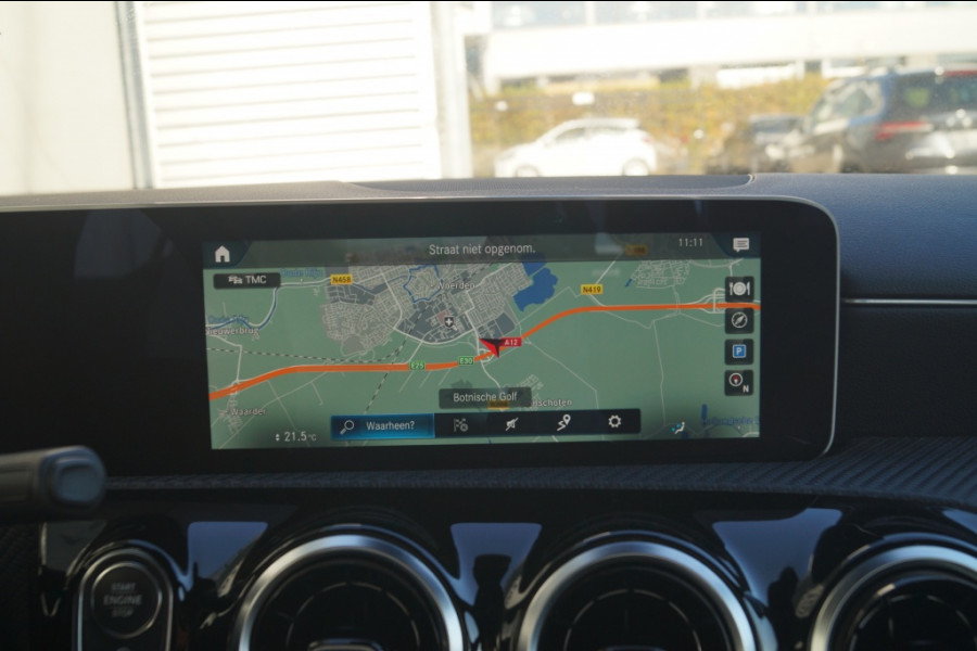 Mercedes-Benz A-Klasse 180d Automaat Business Solution -ECC-NAVI-DAB-CAM-