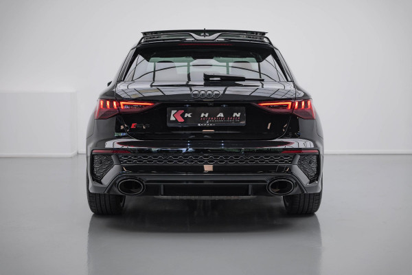 Audi RS3 Sportback 2.5 TFSI quattro |Keramisch|Pano|B&O|Dodehoek|HUD|
