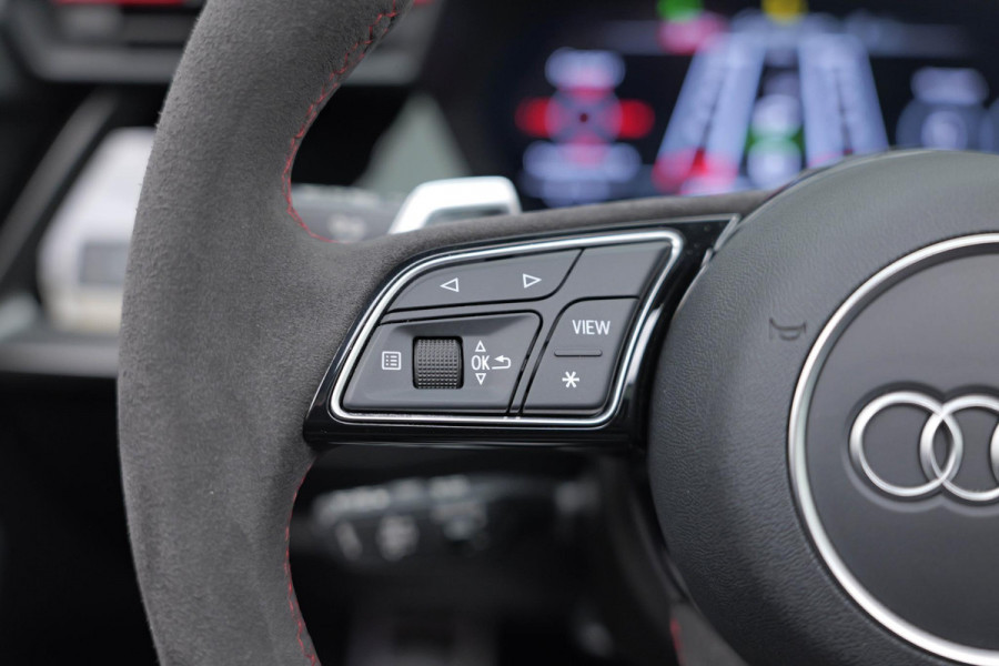 Audi RS3 Sportback 2.5 TFSI quattro |Keramisch|Pano|B&O|Dodehoek|HUD|