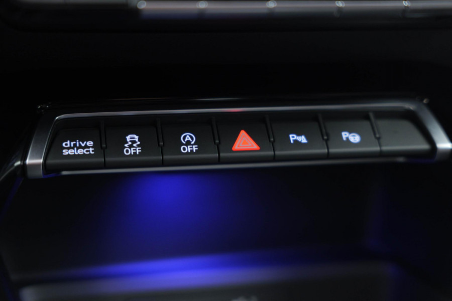 Audi RS3 Sportback 2.5 TFSI quattro |Keramisch|Pano|B&O|Dodehoek|HUD|