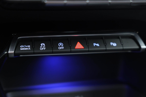 Audi RS3 Sportback 2.5 TFSI quattro |Keramisch|Pano|B&O|Dodehoek|HUD|